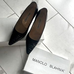 Black Crocodile Manolo Blahnik size 39.5